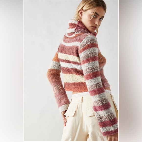 free people MY GIRL TURTLENECK .   nwt - Picture 4 of 7
